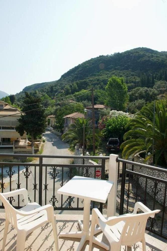 Geroulis Stefanos Studios Βασιλική Εξωτερικό φωτογραφία
